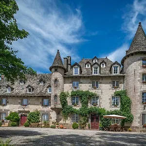 https://chateau-de-courbelimagne-raulhac.hotels-rhonealpes.com